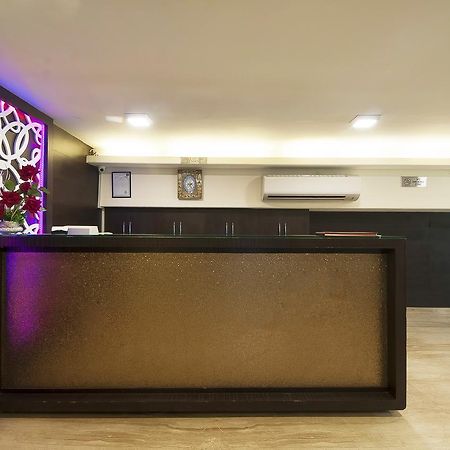 Alpina Hotels & Suites New Delhi Bagian luar foto